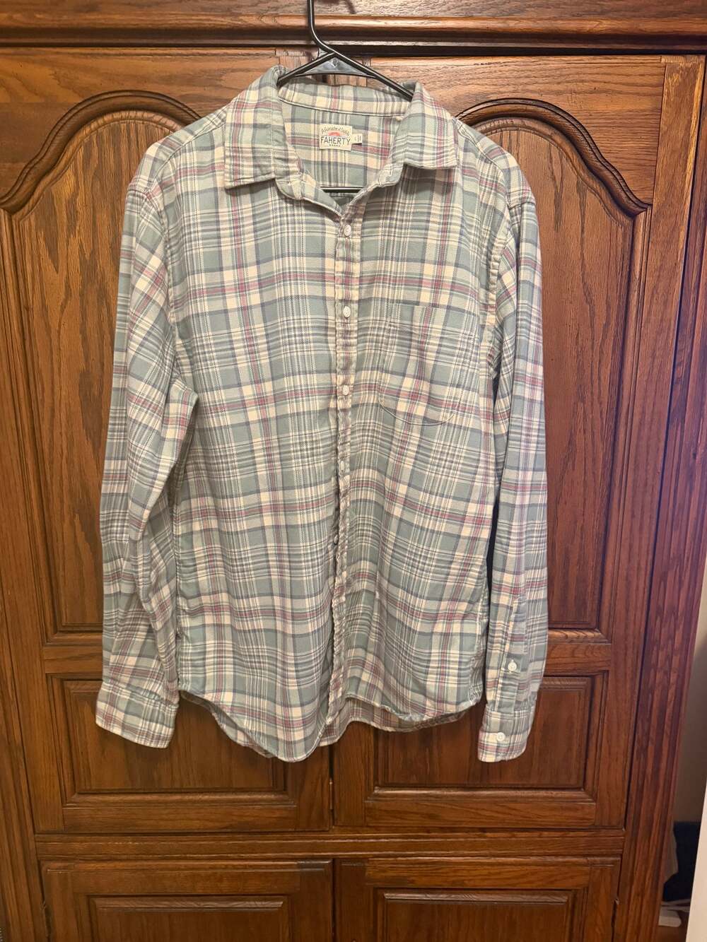 Faherty Sage Green Plaid Flannel Shirt size L